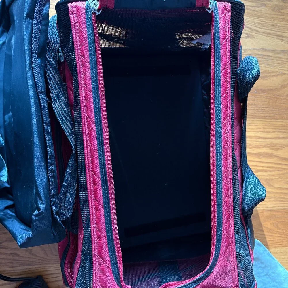 Sherpa Ultimate On Wheels Soft-Sided Pet Carrier – Medium (Red with Black Trim)